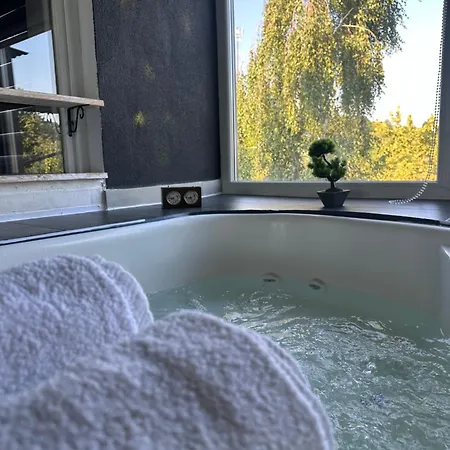 Checkmate 아파트 Tesanj